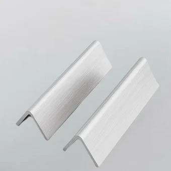 L-профиль стальной судовой